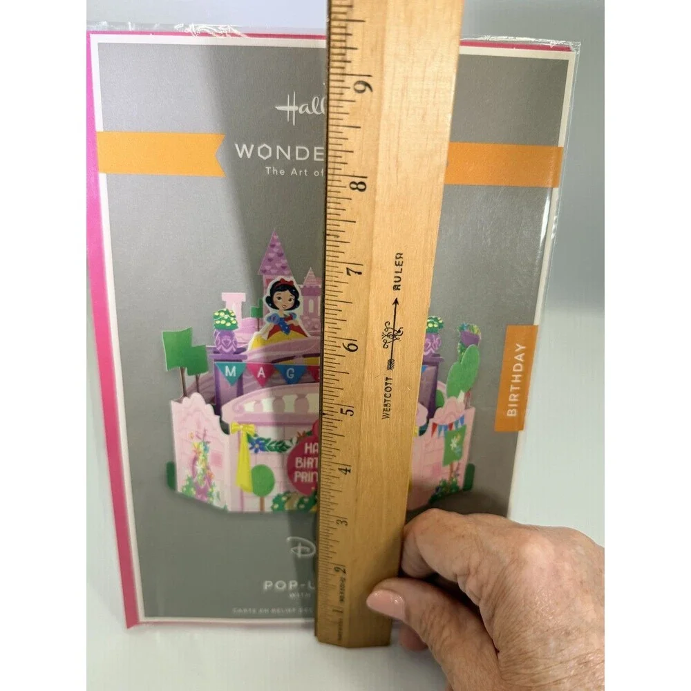 Hallmark Wonderfolds Disney Princess Pop Up Birthday Card Snow White Rapunzel